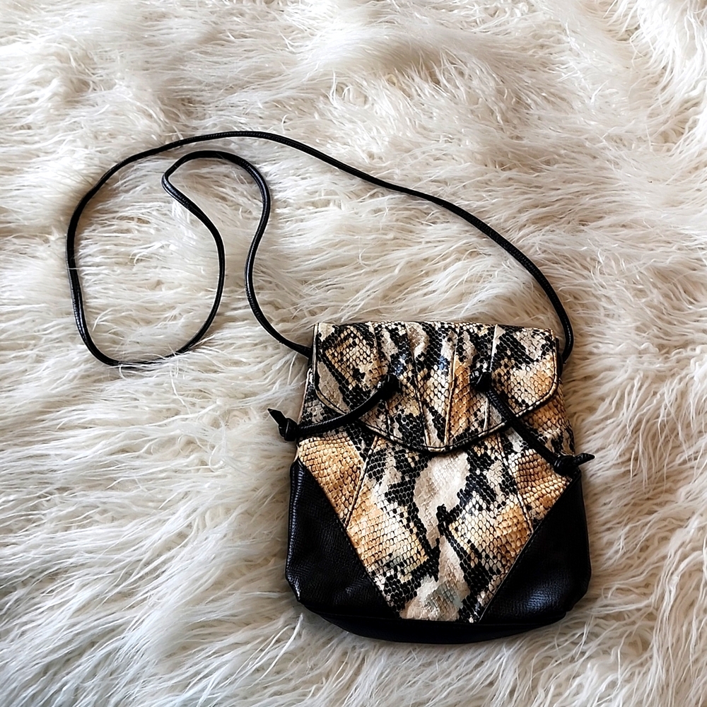 Falchi by Falchi crossbody animal print purse. P1
